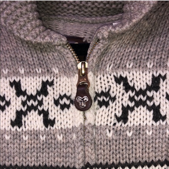 Aritzia Wool Sweater - Picture 8 of 9